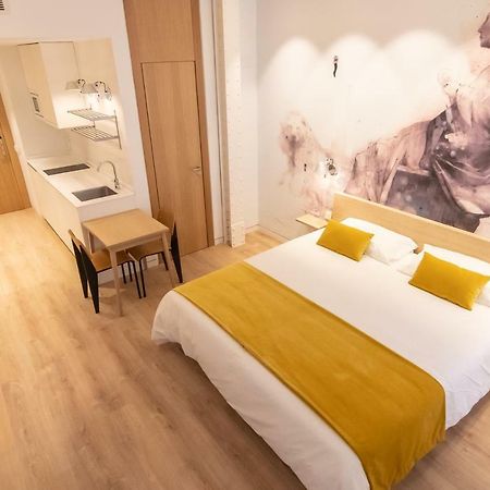 Plaza Mayor Suites & Apartments Madrid Ngoại thất bức ảnh